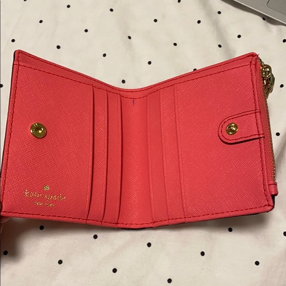 kate spade wallet - Picture 4 of 6